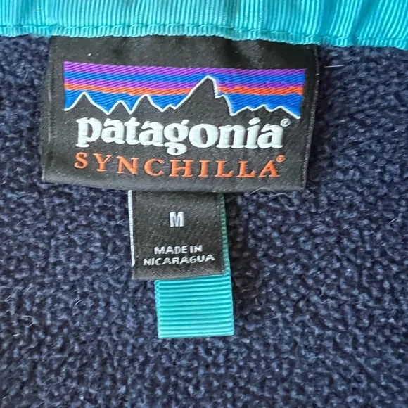 Patagonia Lightweight Synchilla Snap-T Pullover Navy Blue with green trim - Picture 5 of 12